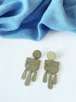 Tactile Dangle No.1